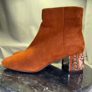 Azura Pizzazz Rust Suede Booties With Heel Women’s Size 38 / 7.5 US